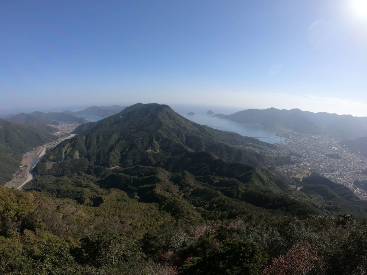 三重県紀北町の便石山 象の背で再登山デビュー 空から眺める銚子川