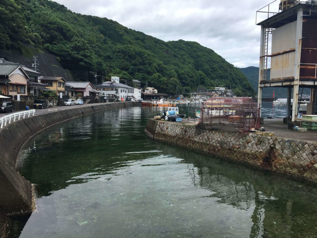 梶賀のあぶり茶漬けは極上な〆 尾鷲市梶賀町の郷土食は美味だった