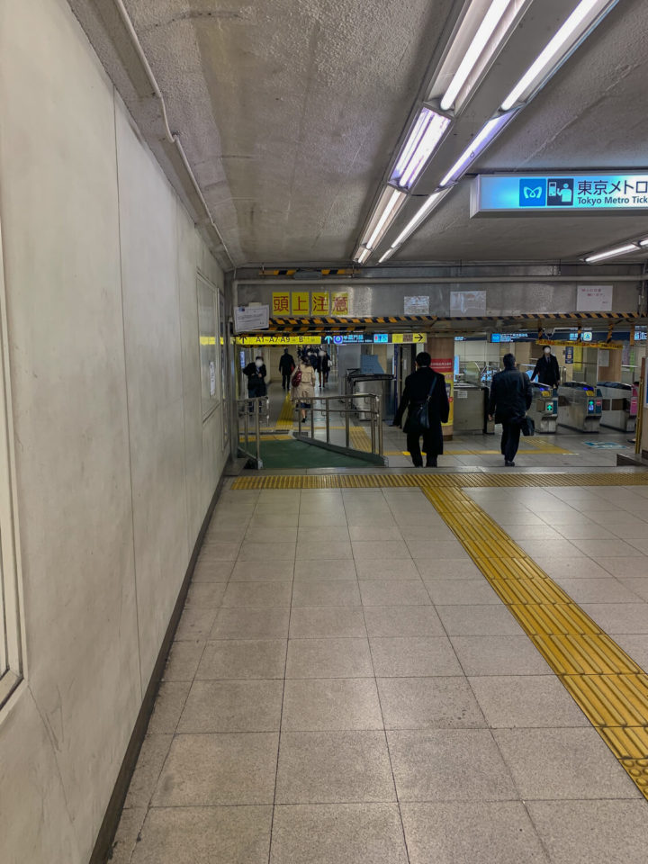 新日本橋駅7